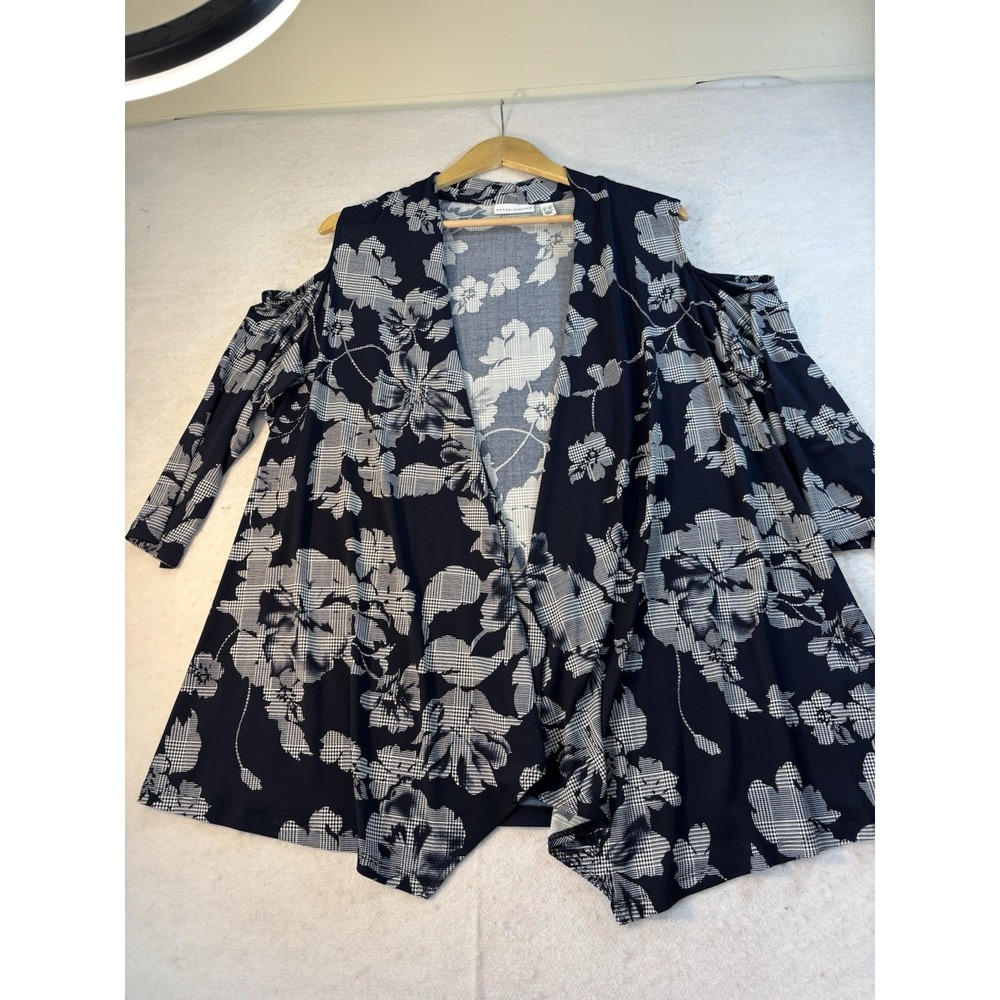 Susan Graver Women's 1X Navy‎ Floral Plaid 3/4 Sleeve Cold Shoulder Open Jacket